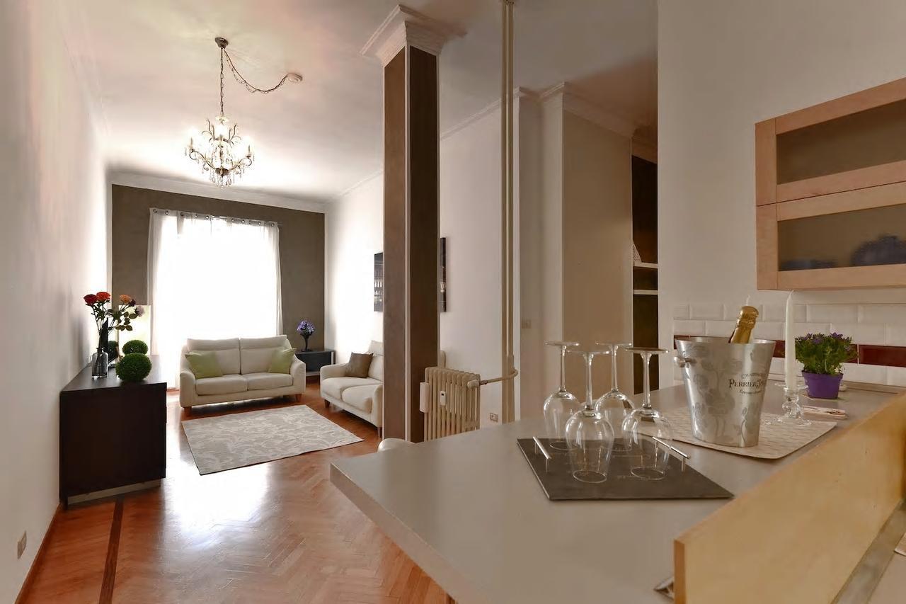 Ferienwohnung Meta Italy Da Silvia Mailand Exterior foto
